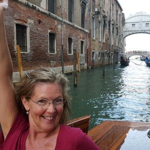 Meet your Posher, Eileen